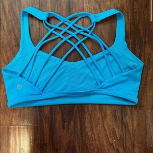 Blue lululemon bra! Rare color